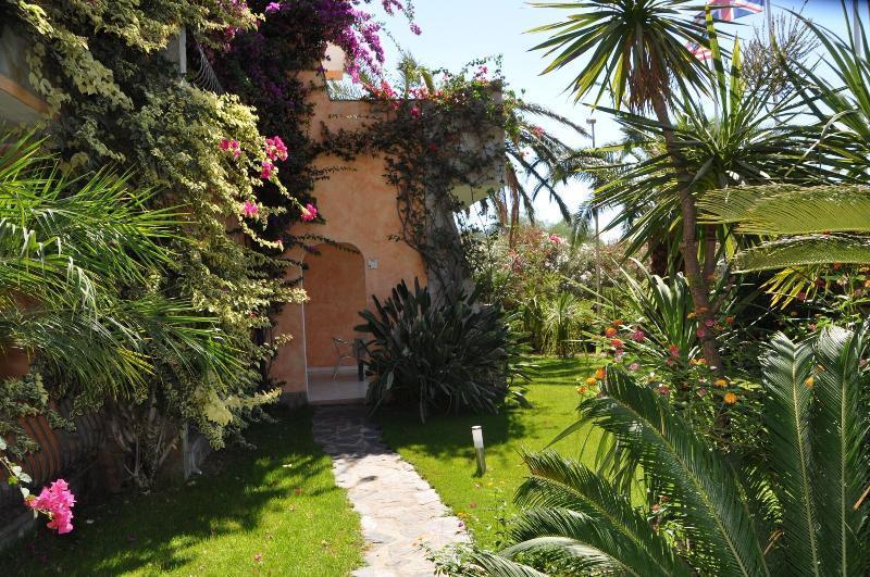 Palm Village Villasimius Eksteriør billede
