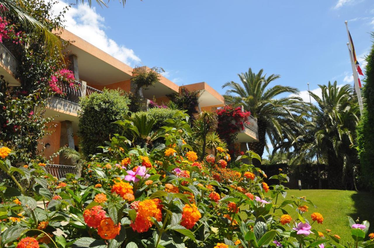 Palm Village Villasimius Eksteriør billede